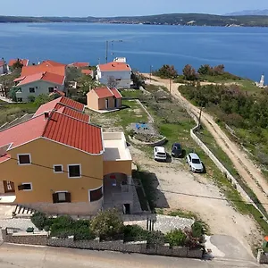 Mikecin Apartament