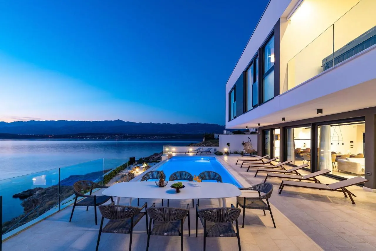 Luxury Villa Novita With Pool Novigrad