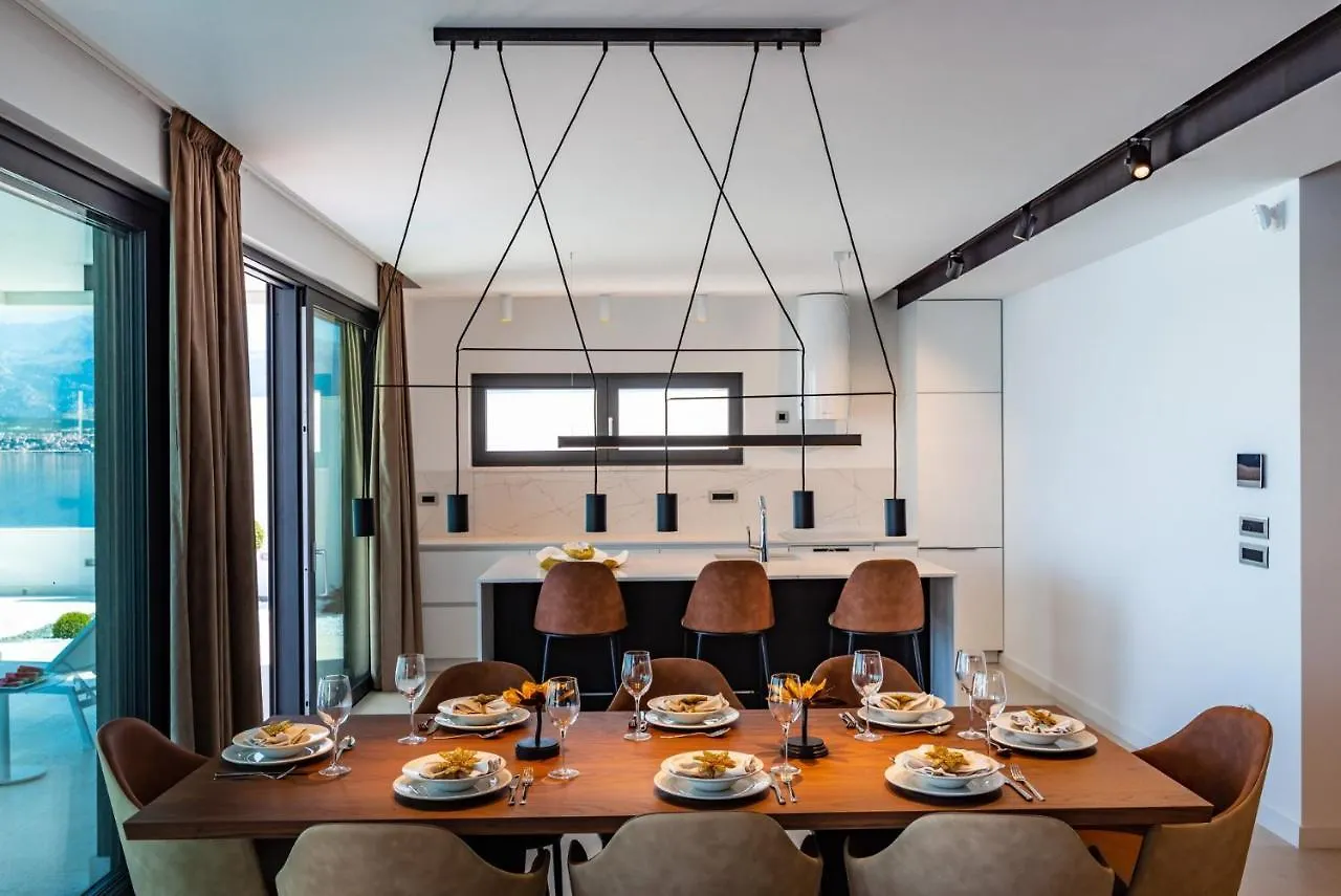 Luxury Villa Novita With Pool Novigrad