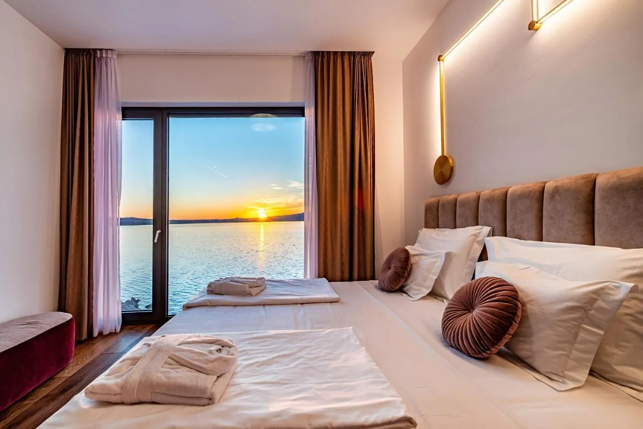 Luxury Villa Novita With Pool Novigrad  Croatia