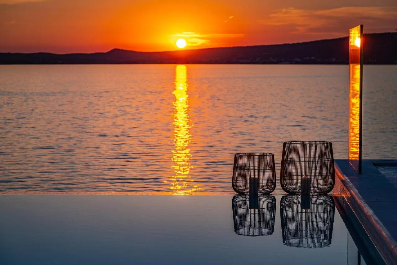 Luxury Villa Novita With Pool Novigrad
