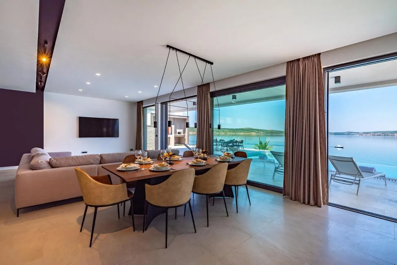 Luxury Villa Novita With Pool Novigrad  0*, Novigrad (Dalmatia)
