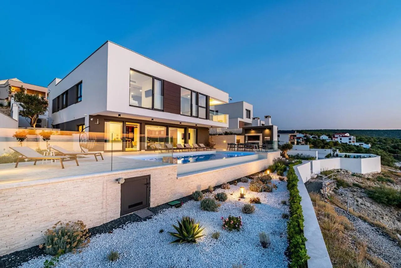 Luxury Villa Novita With Pool Novigrad